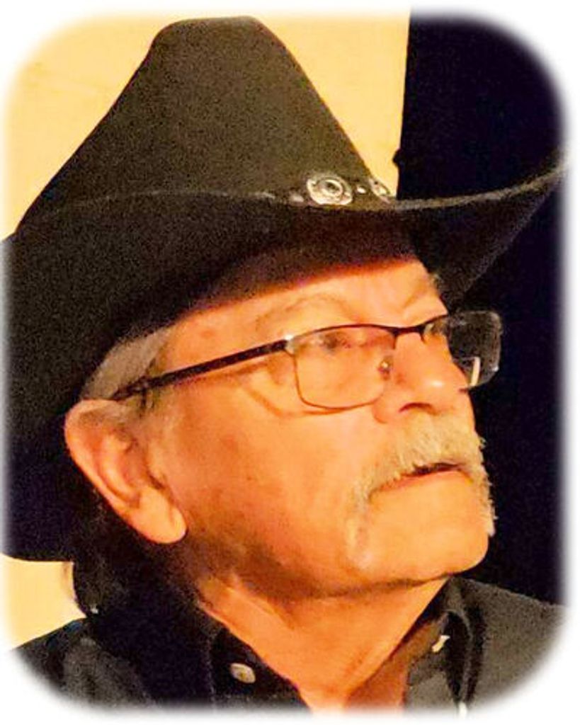 Robert Rabago Profile Photo
