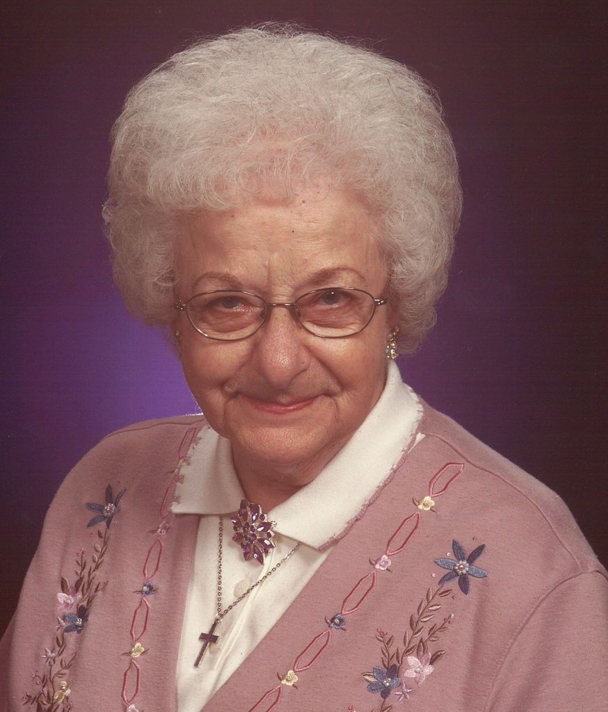 Julia Wulf Profile Photo