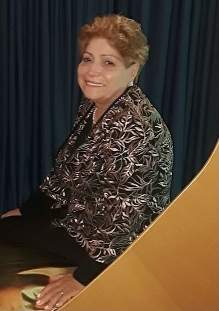 Olga M Ruiz Profile Photo