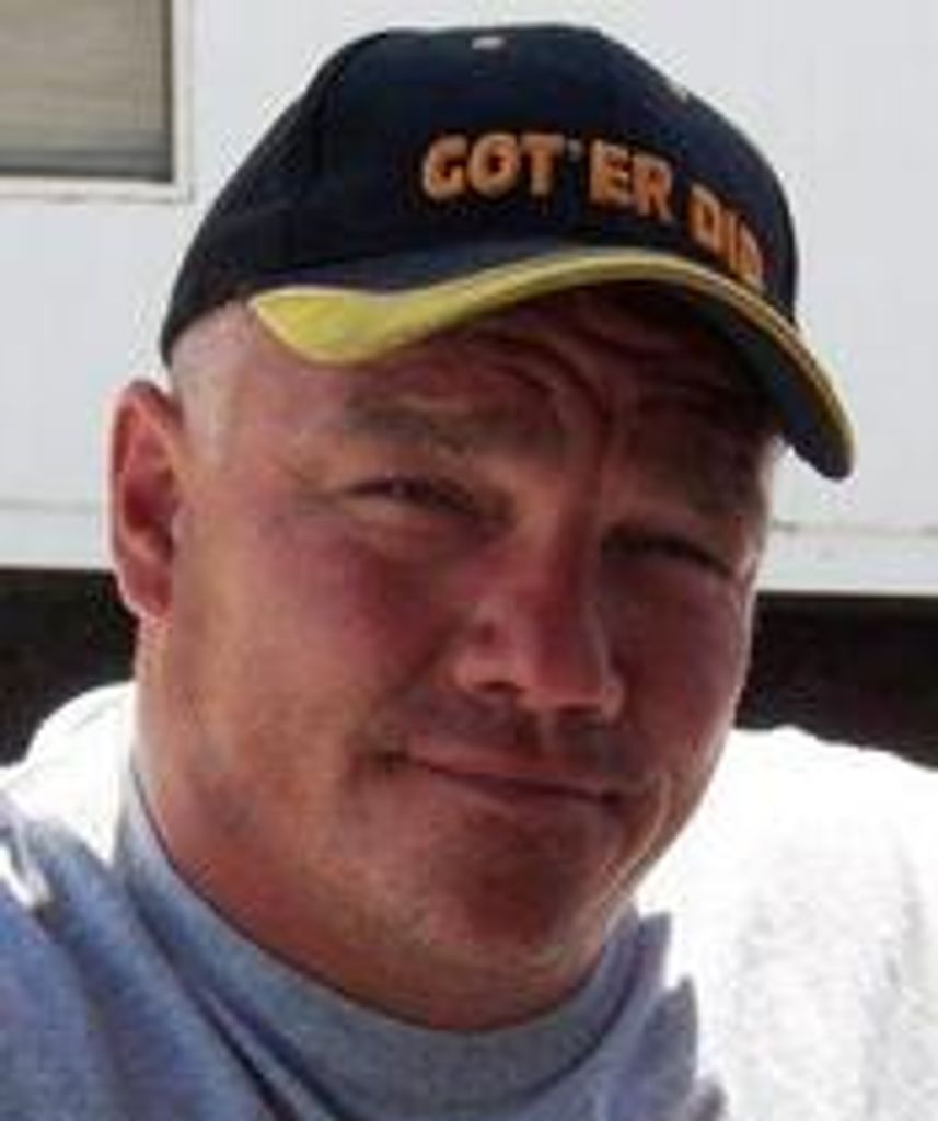 Michael Wayne Murdock Profile Photo