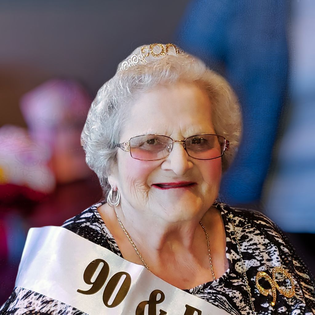 Theresa S. Bennish Profile Photo