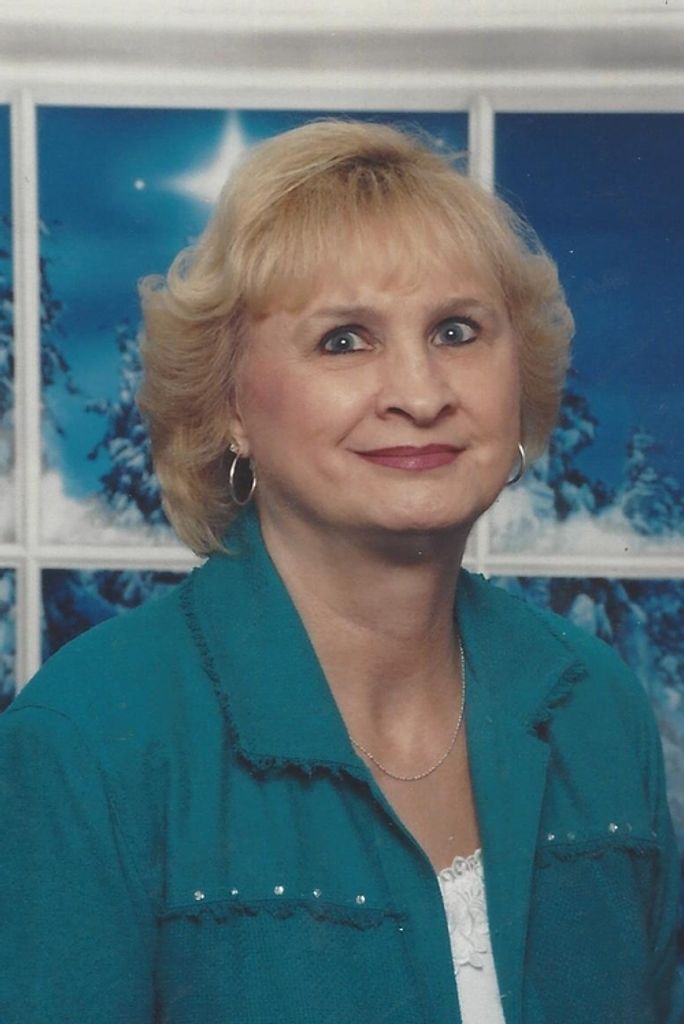 Betty Lou Johnson (Collins Moon) Profile Photo