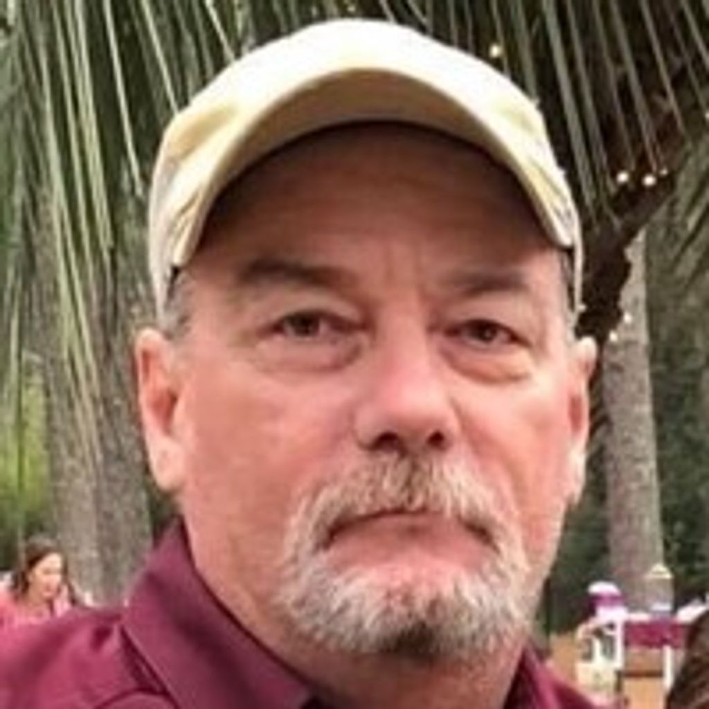 Christopher Gene "Chris" Bragg