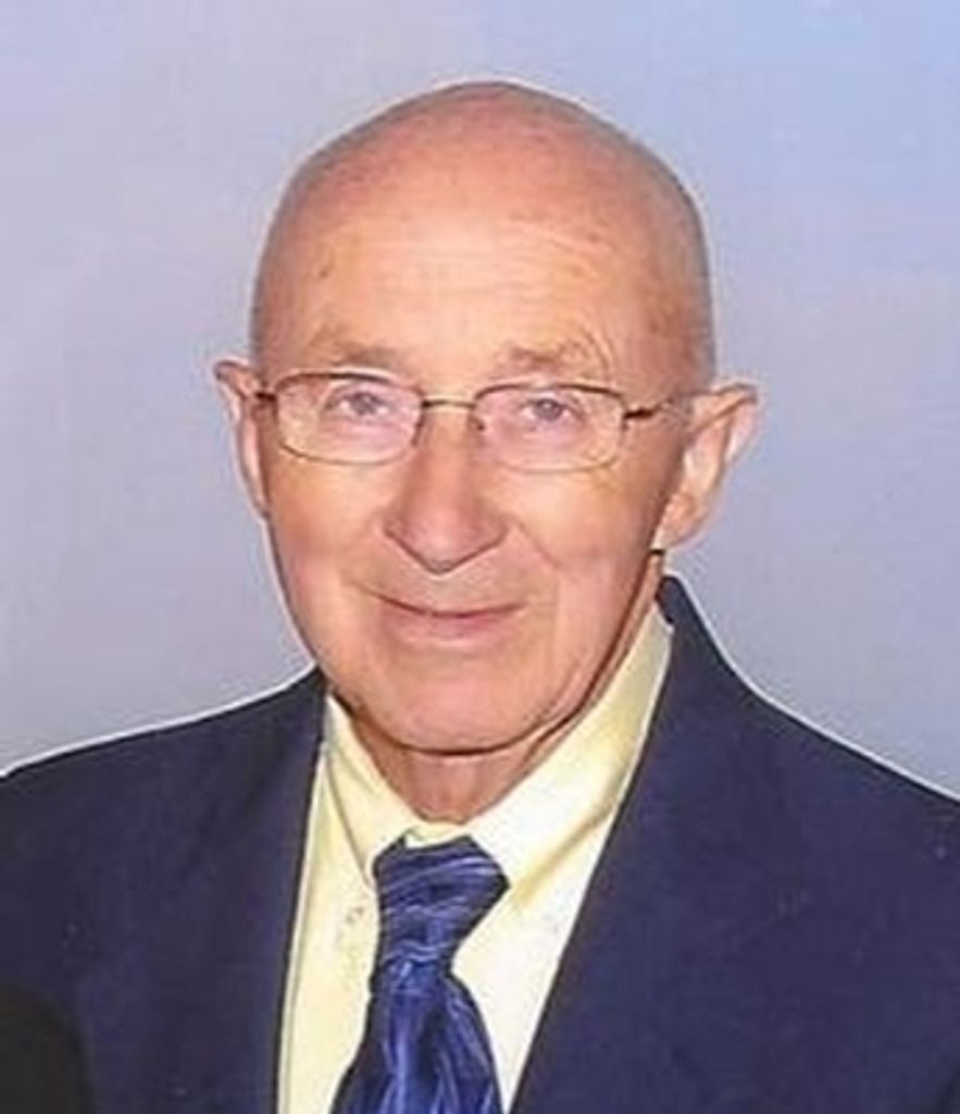 Russell W. Cousineau