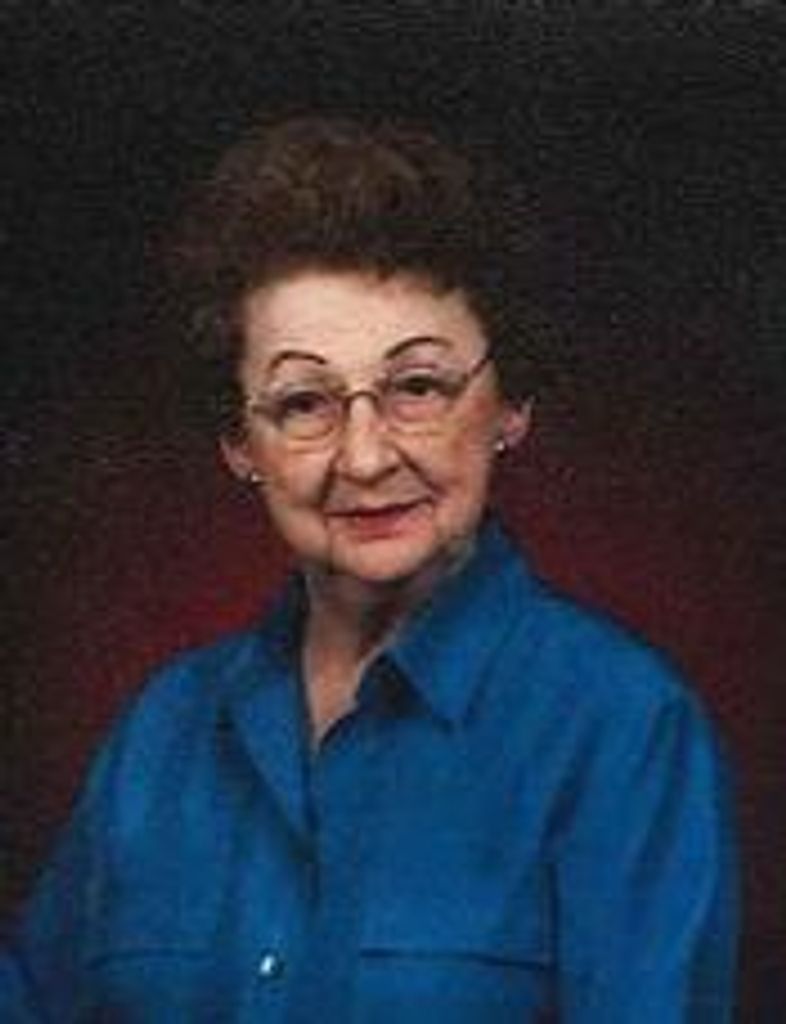 Maxine "Mickey" Victoria Pesik - Adema