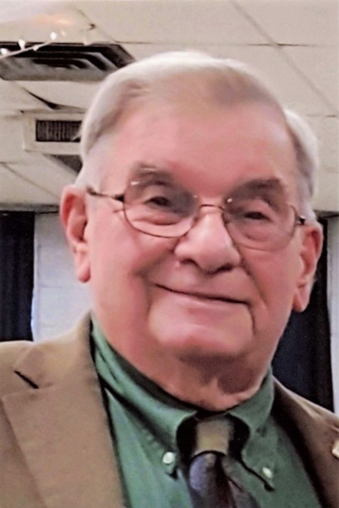 Charles R. Lindo Profile Photo