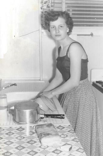 Alma L. (Rhinehart)  Hubeny photo gallery thumbnail 4 of 64