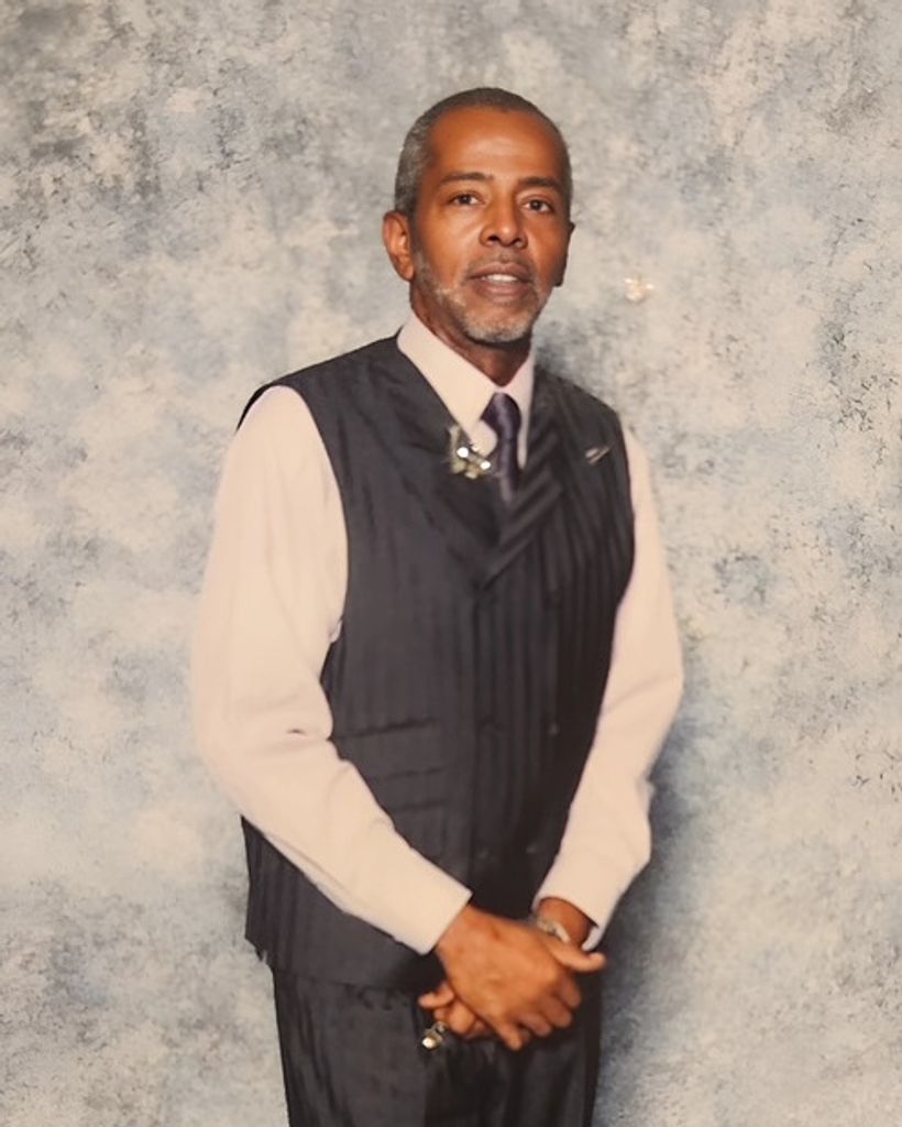 Reginald Smith Profile Photo