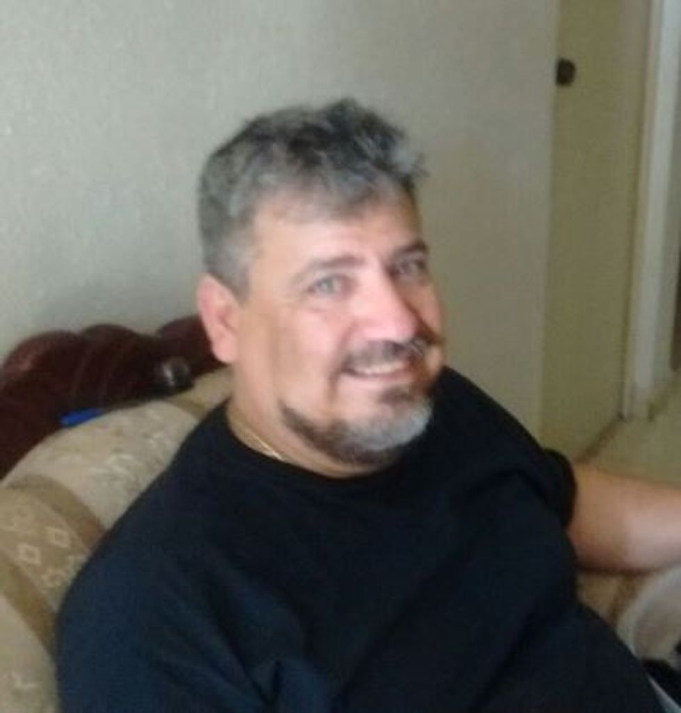 Daniel Coronado Profile Photo