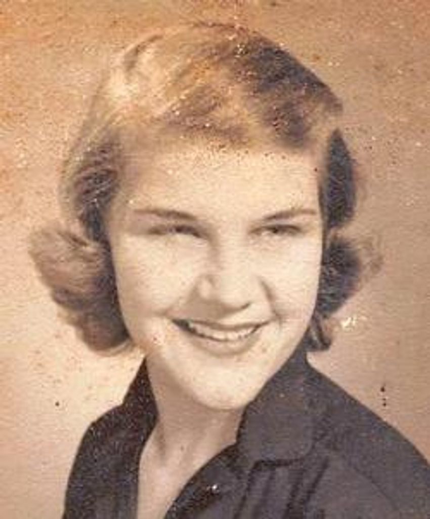 Elizabeth C. Lucas Profile Photo