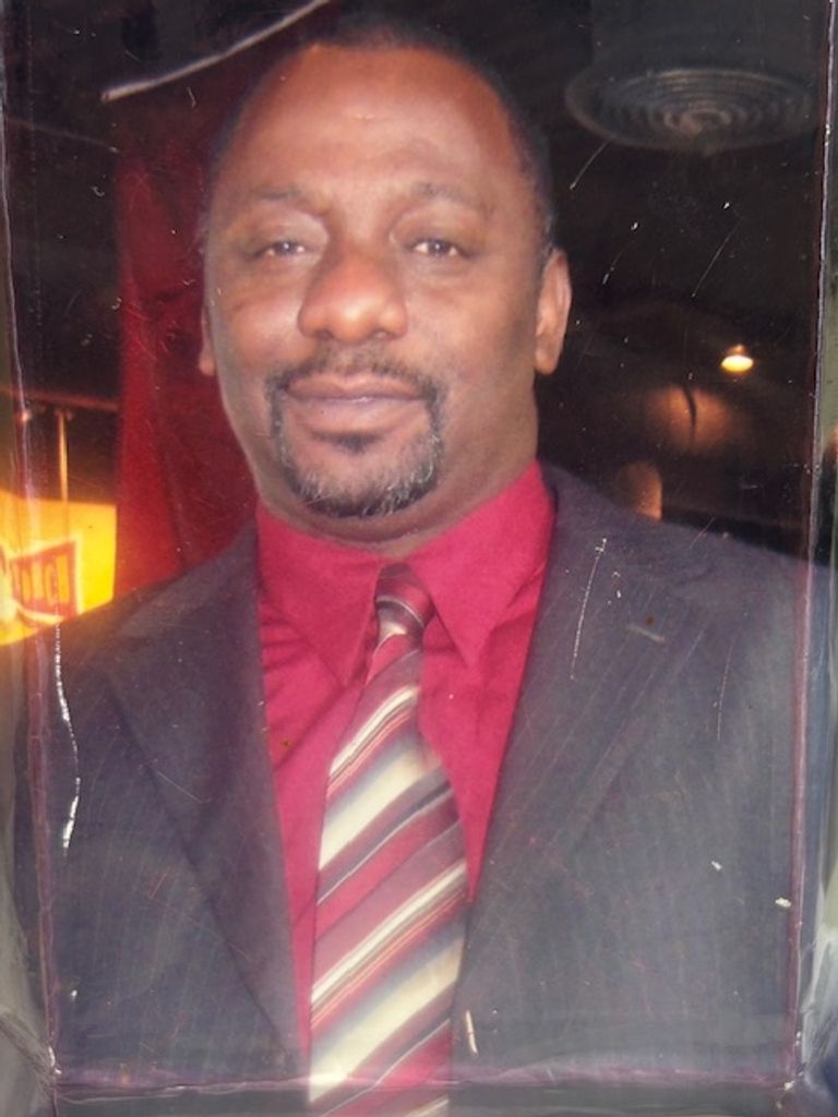 Mr. Venson Earl Hinton