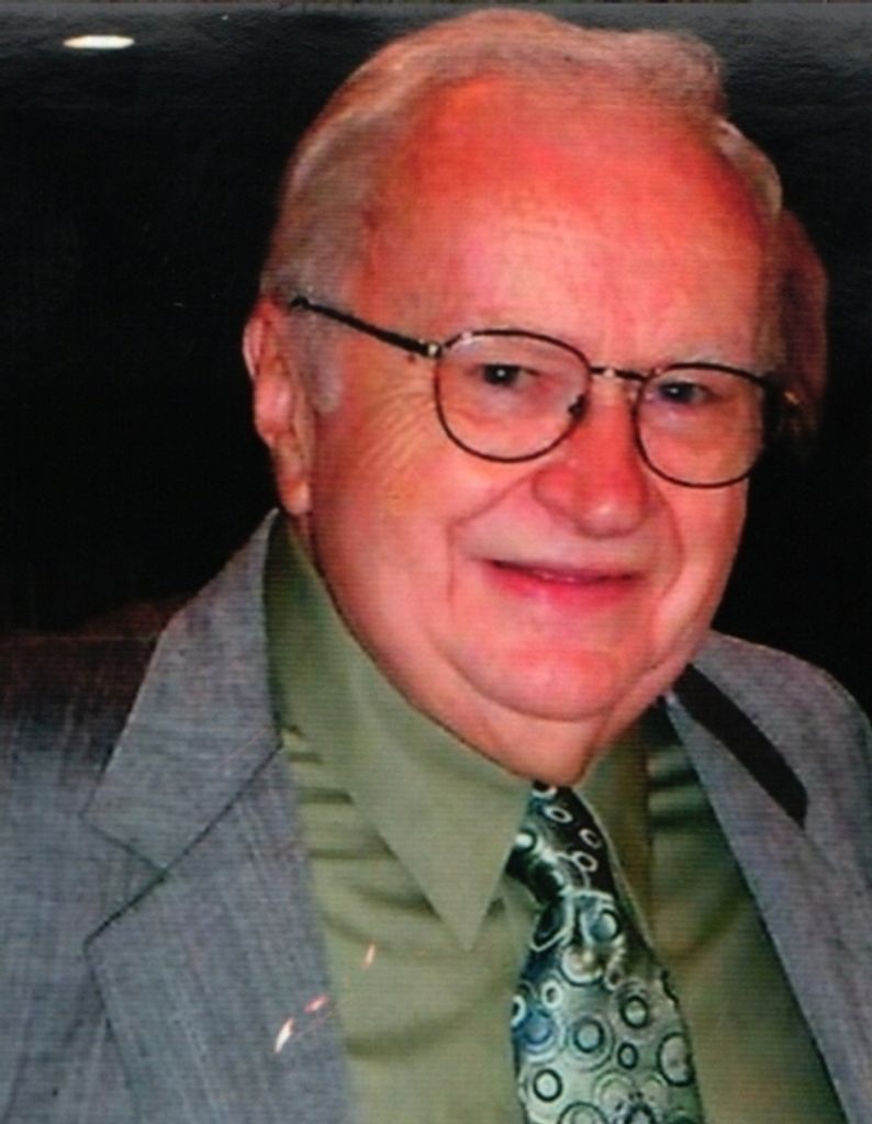 Thomas Earl "Tom" Noll Profile Photo