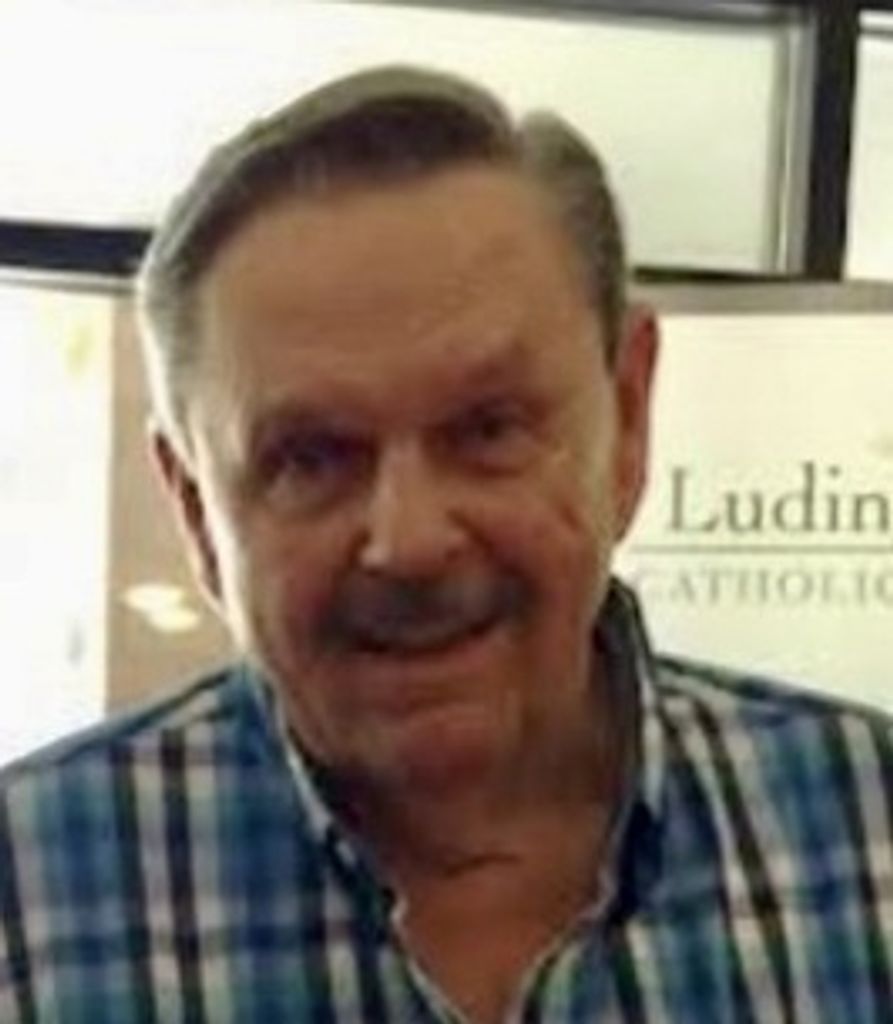 Larry Schmeling Profile Photo