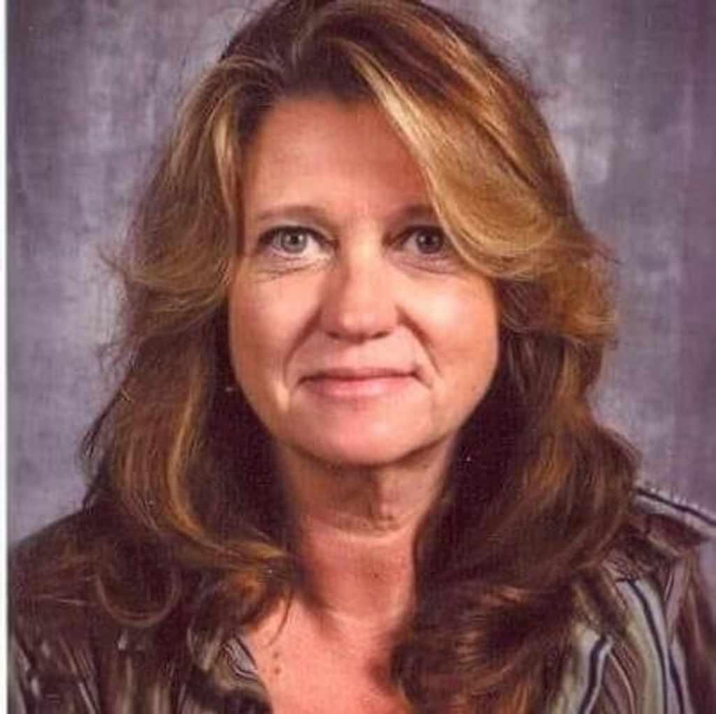 Gwendolyn Davis Profile Photo