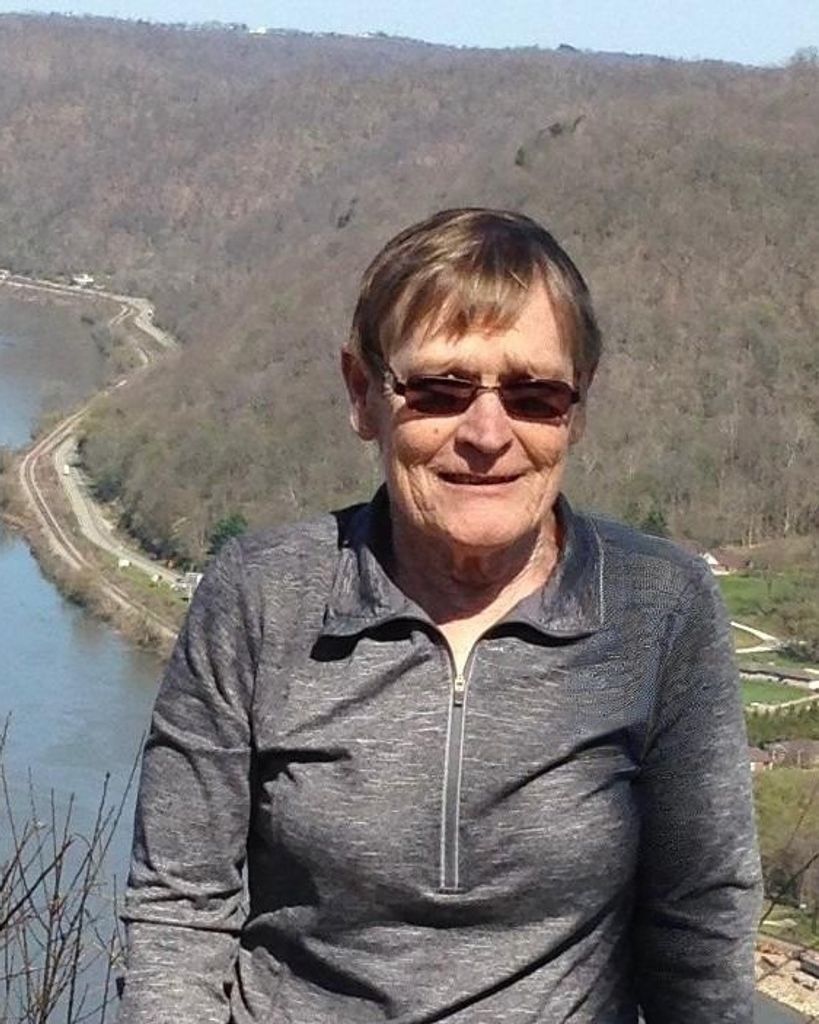 Caroline "Snooks" Tomlinson Profile Photo