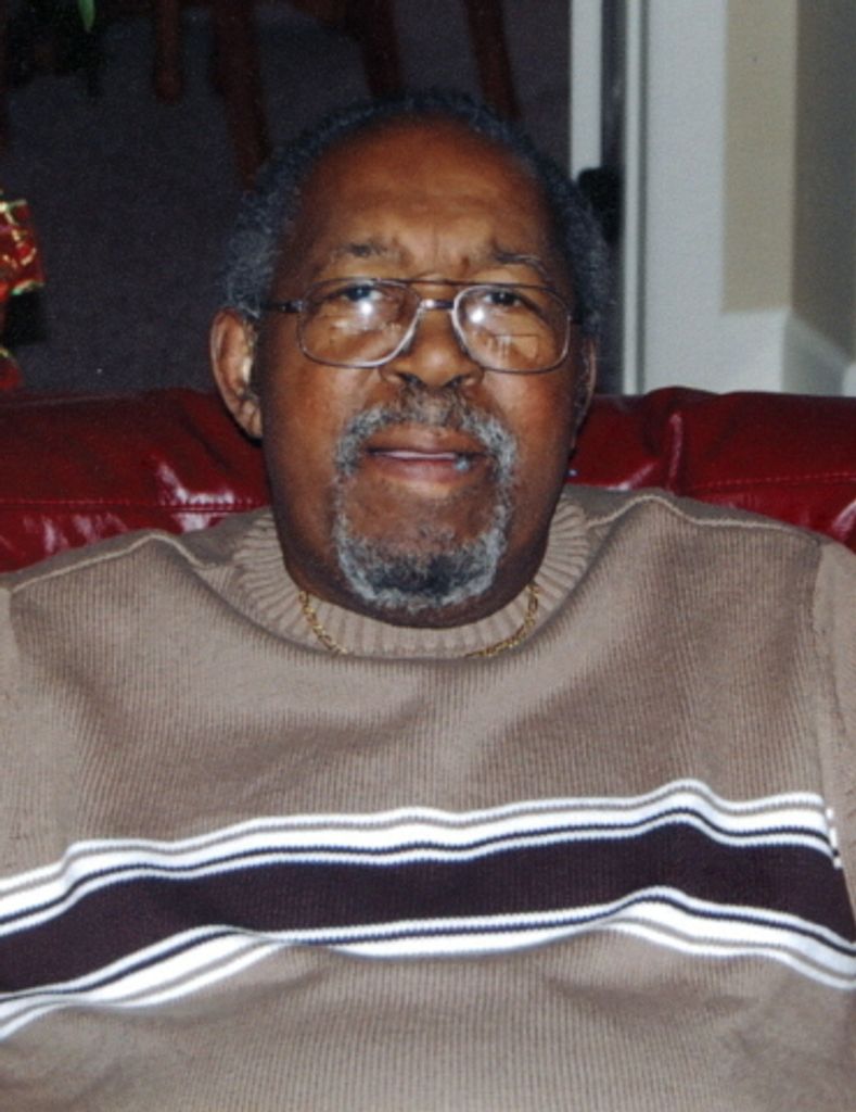 Lloyd Lucien Profile Photo