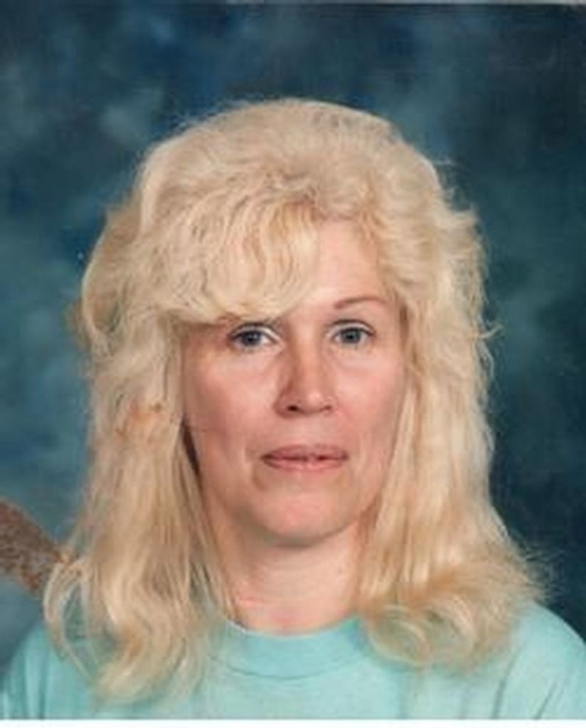 Gloria Faye Hall
