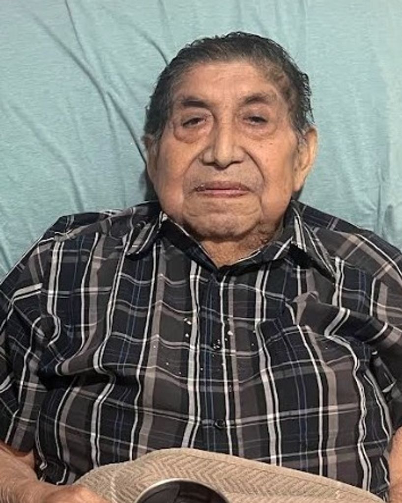 Juan M. Cazares Profile Photo