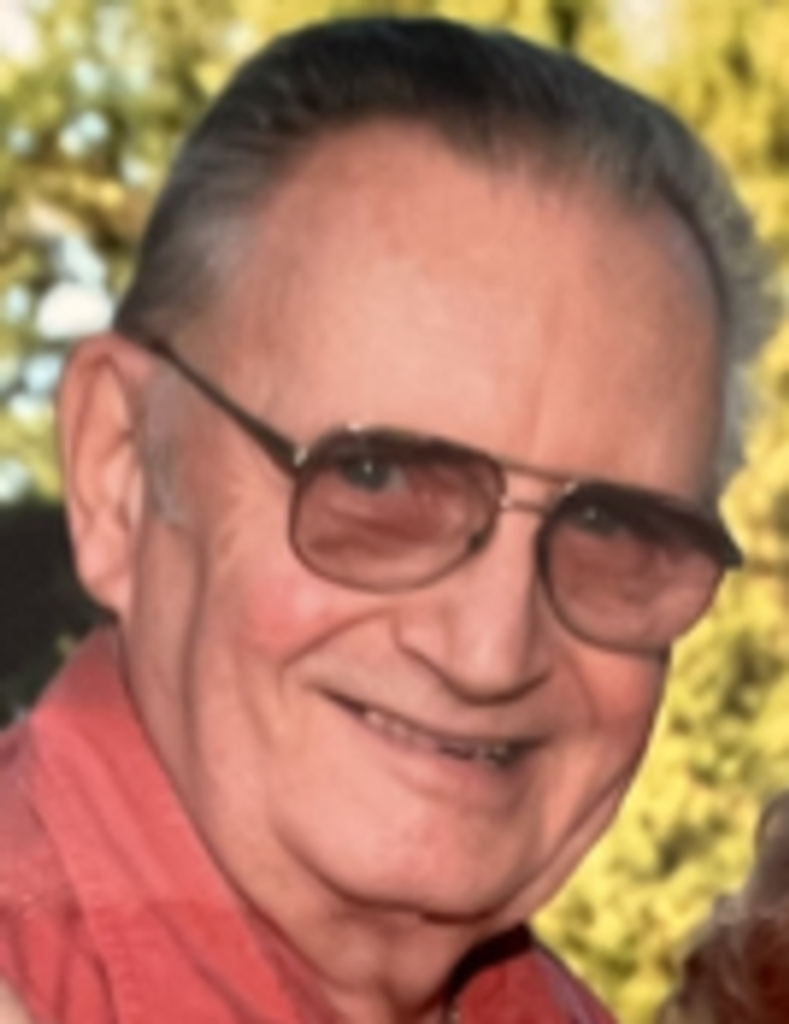 Robert Lewis Courtemanche Profile Photo