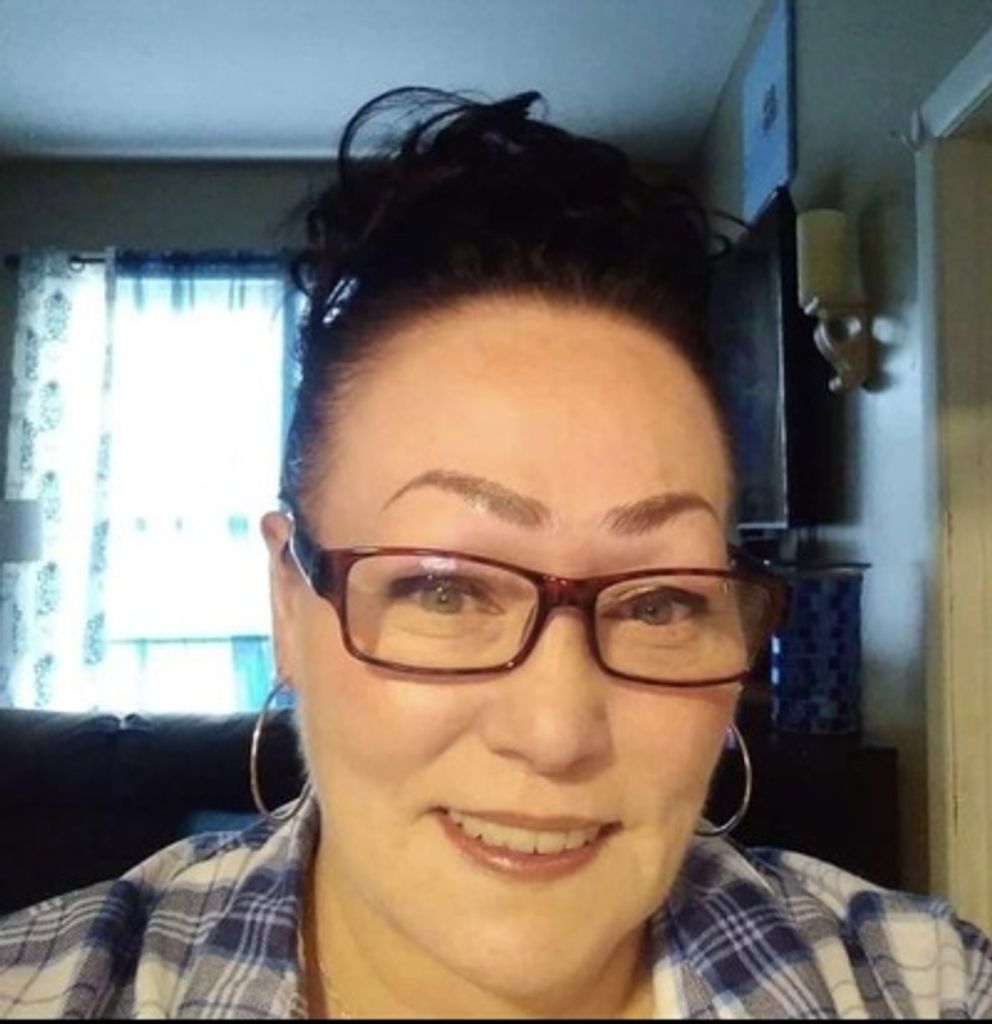 Carmella Liket Grolon