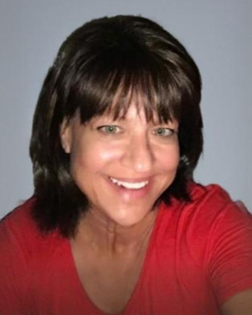 Christine M McCloud