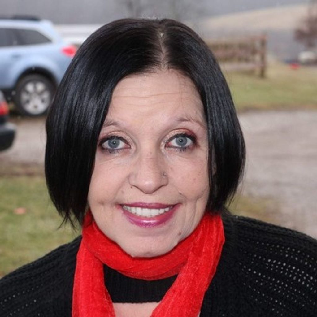 Desi Lynn Wise Profile Photo