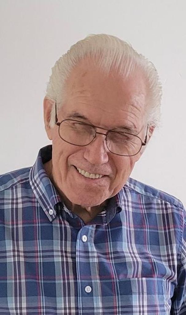 Earl D. Smith Profile Photo