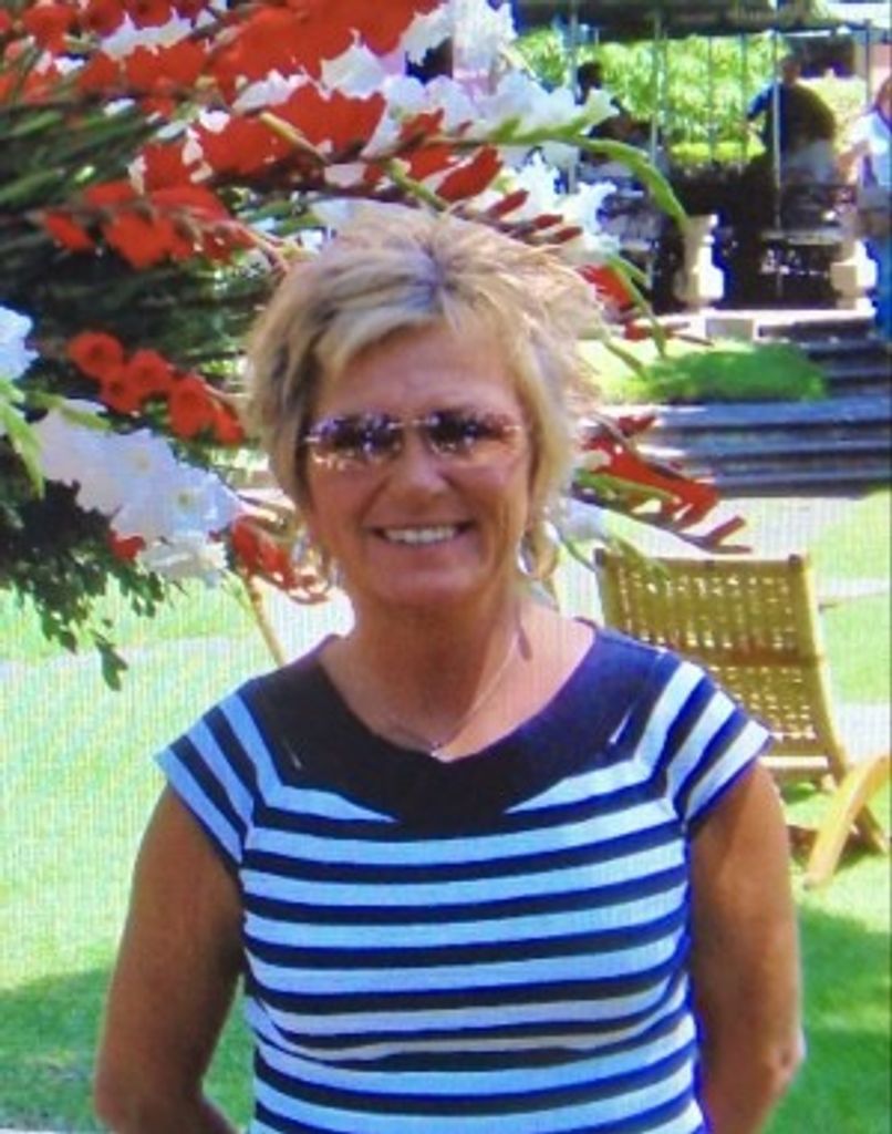 Teena E. (Roberts)  Balentine