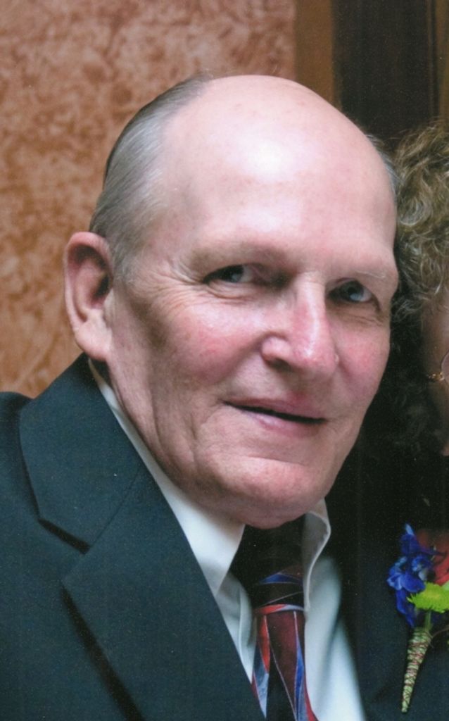 Dennis Muth Profile Photo