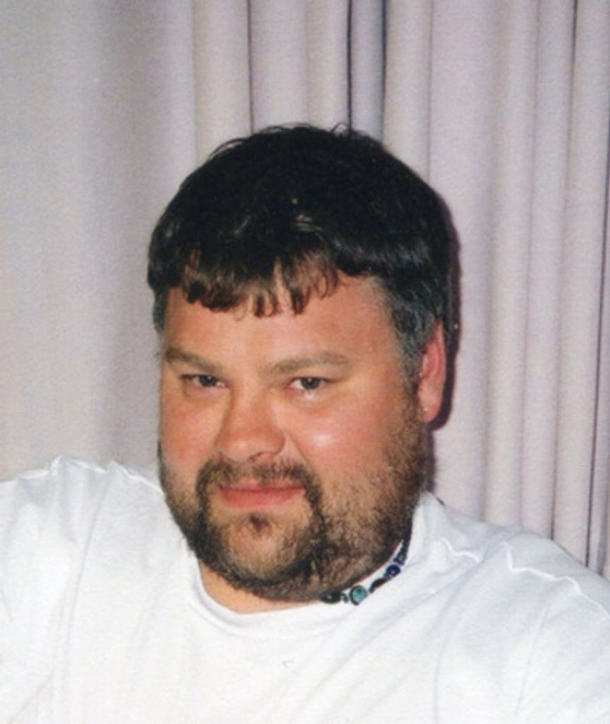 Michael Lee Bradley Profile Photo