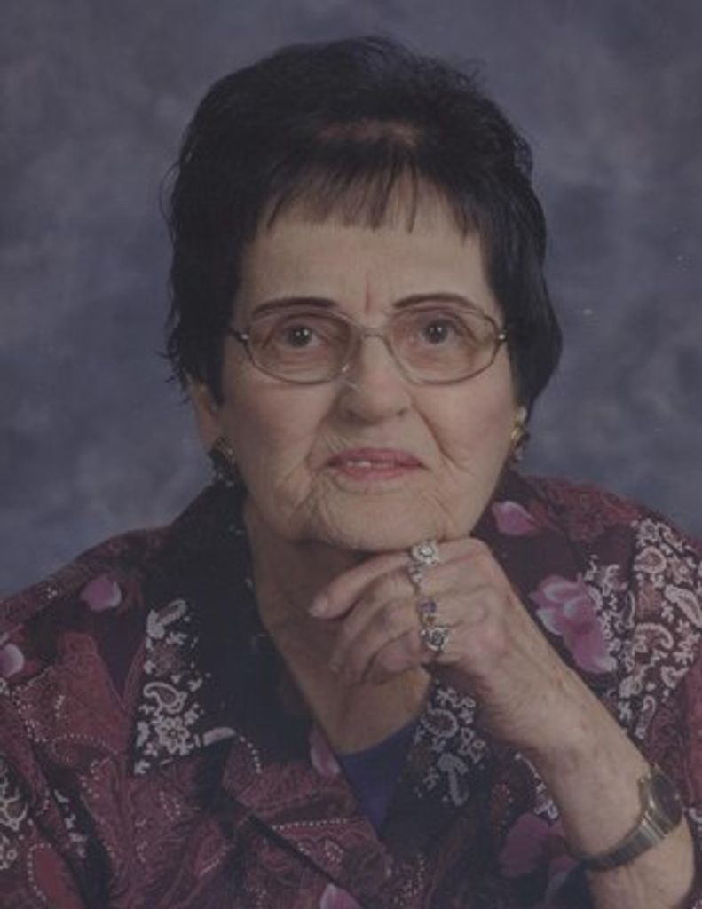 Esther Herzik Profile Photo