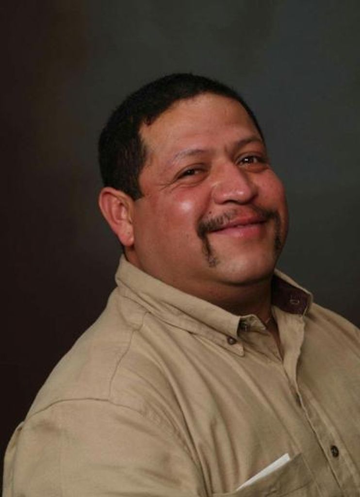 Humberto Falcon Profile Photo