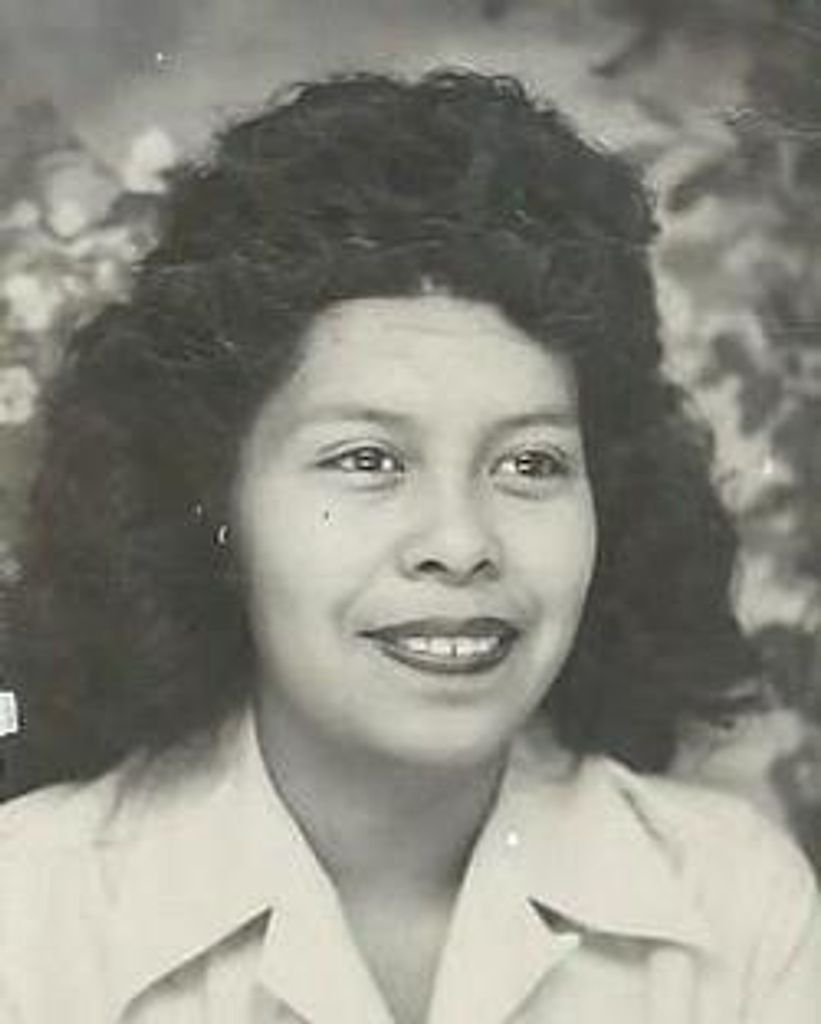 Estella Thompson Profile Photo