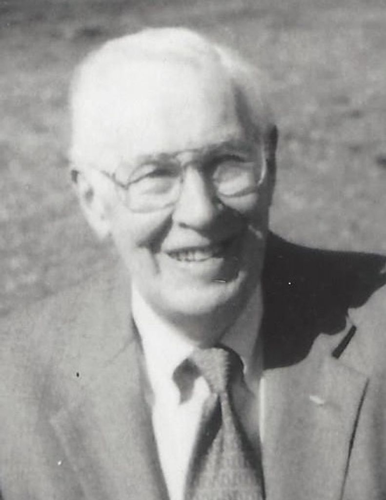 Capt. Robert Louis Feiten, USN, Ret.