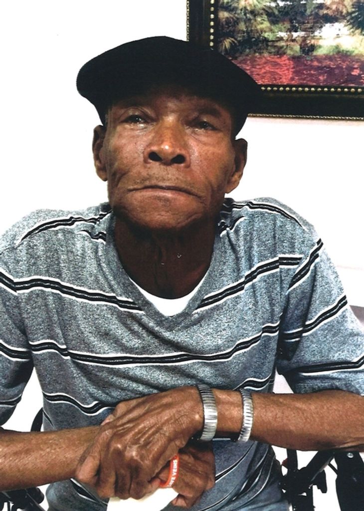 Gilbert Russell Profile Photo