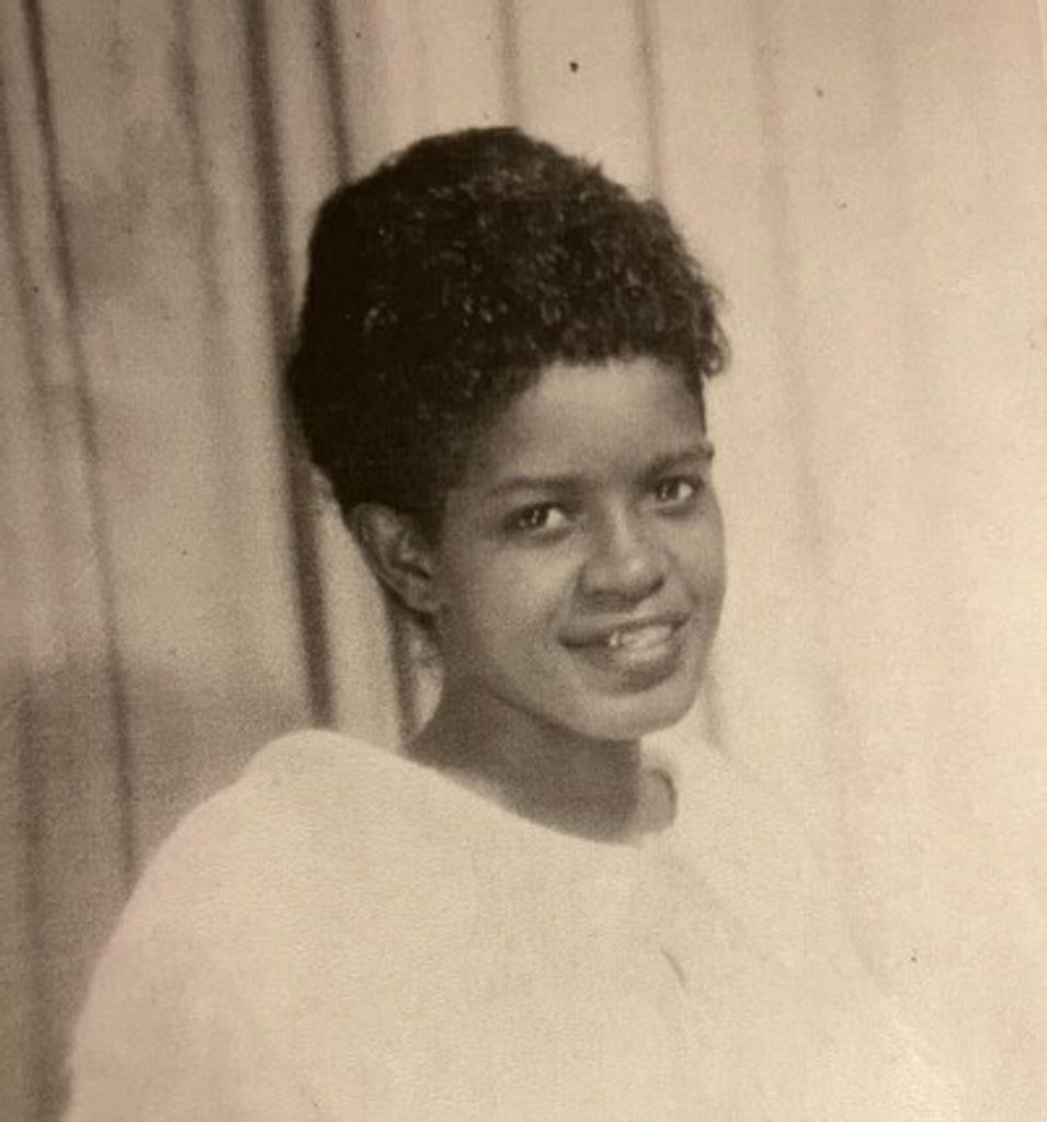 Helen Cheffen Profile Photo