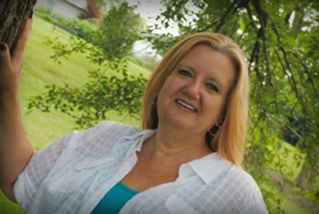 Sue Anne Luster