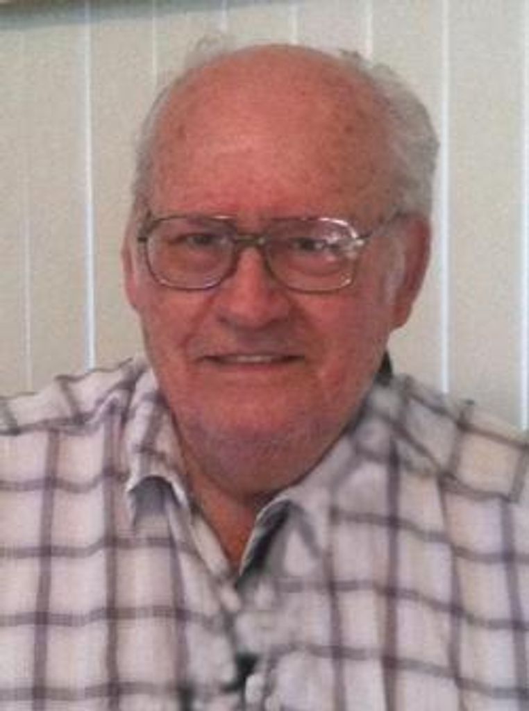 James Wallace Richards Profile Photo
