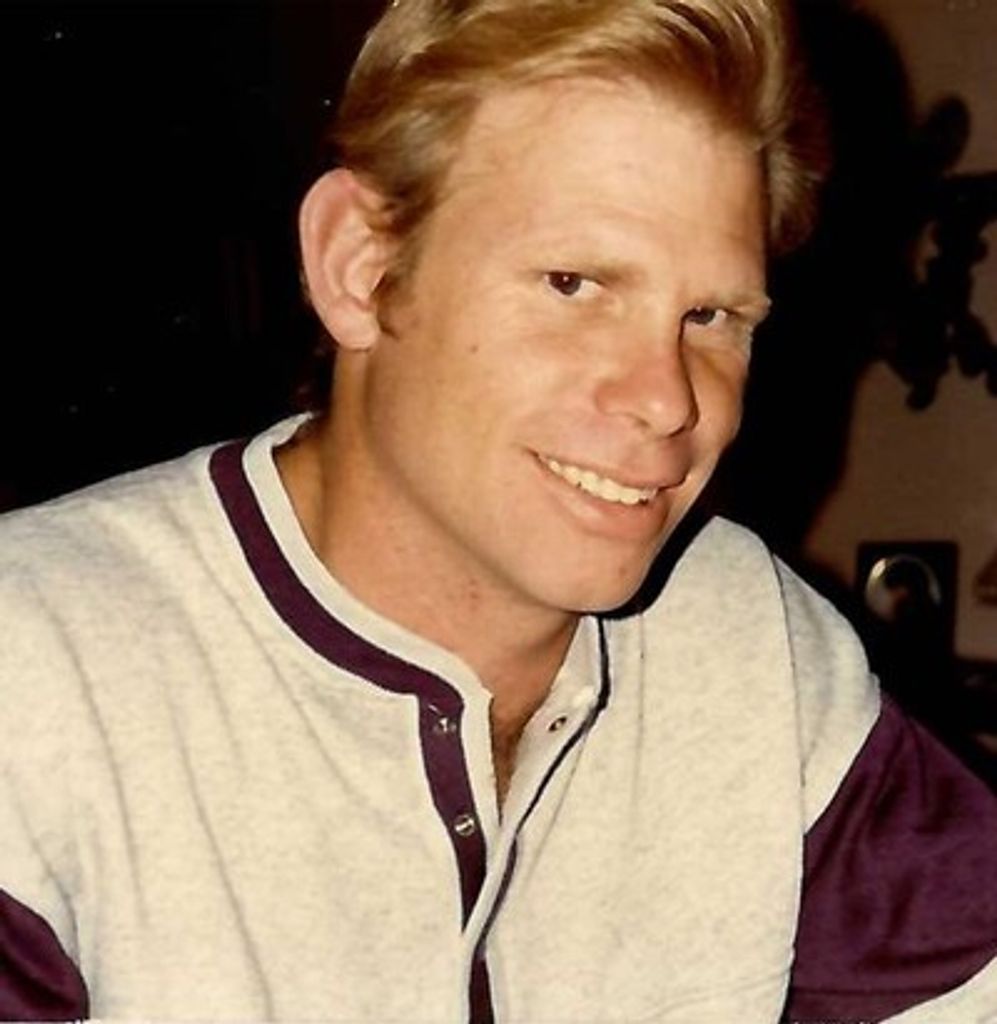 Christopher Elliott Pringle Profile Photo