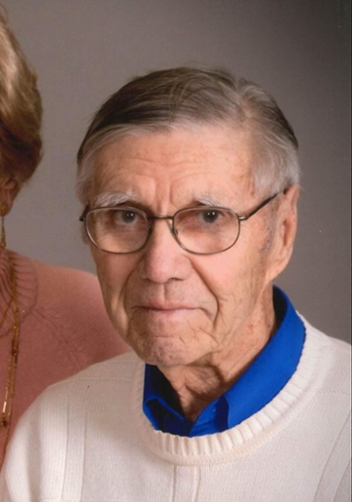 Louis M. Schantz Profile Photo