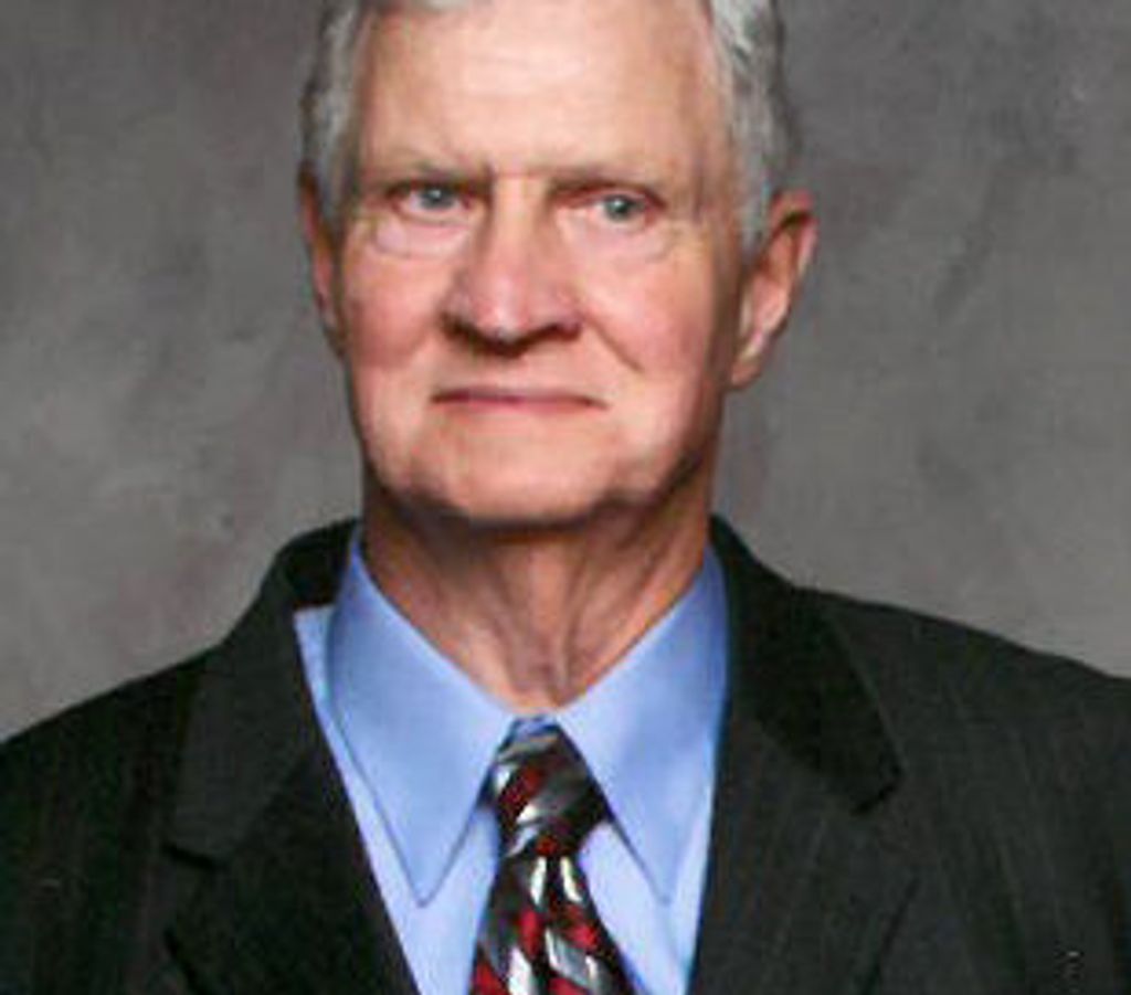 Robert J. Henningfeld