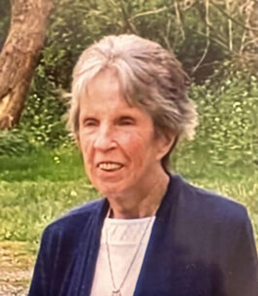 Lynn Guarino
