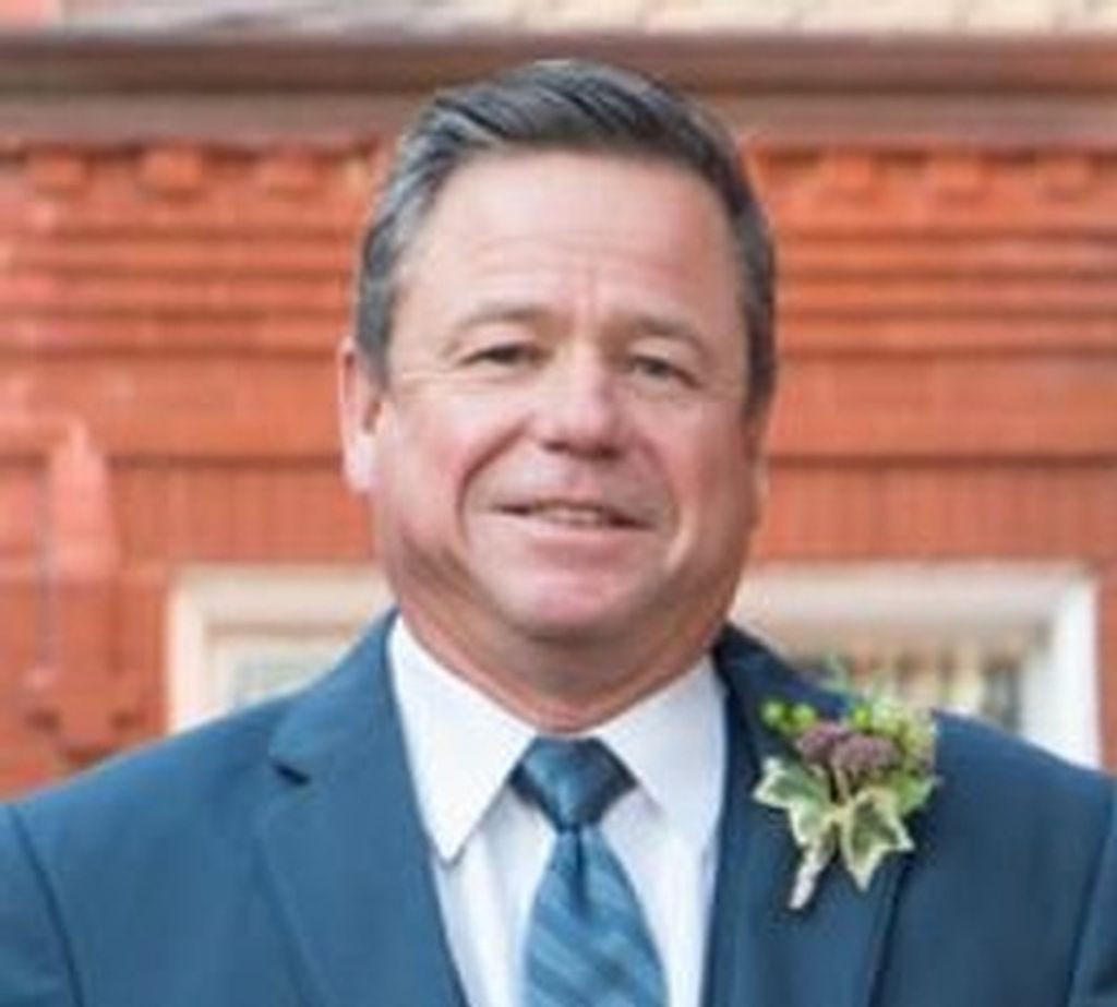 Carr Sams Profile Photo