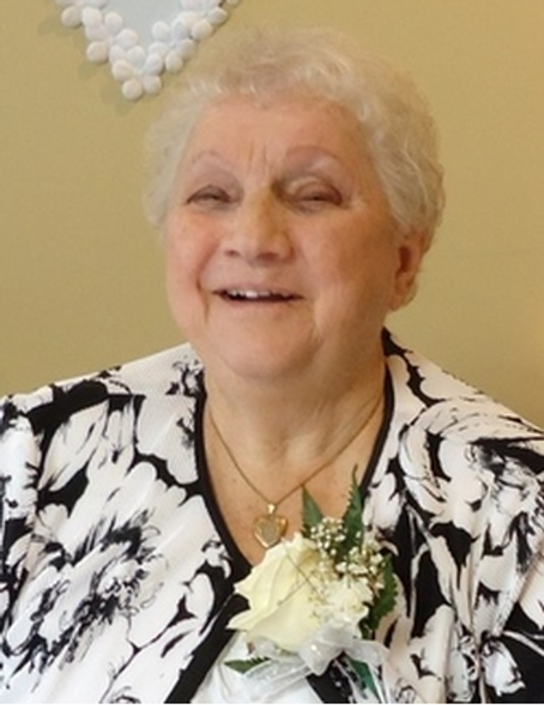 Elizabeth "Betty" Carlson