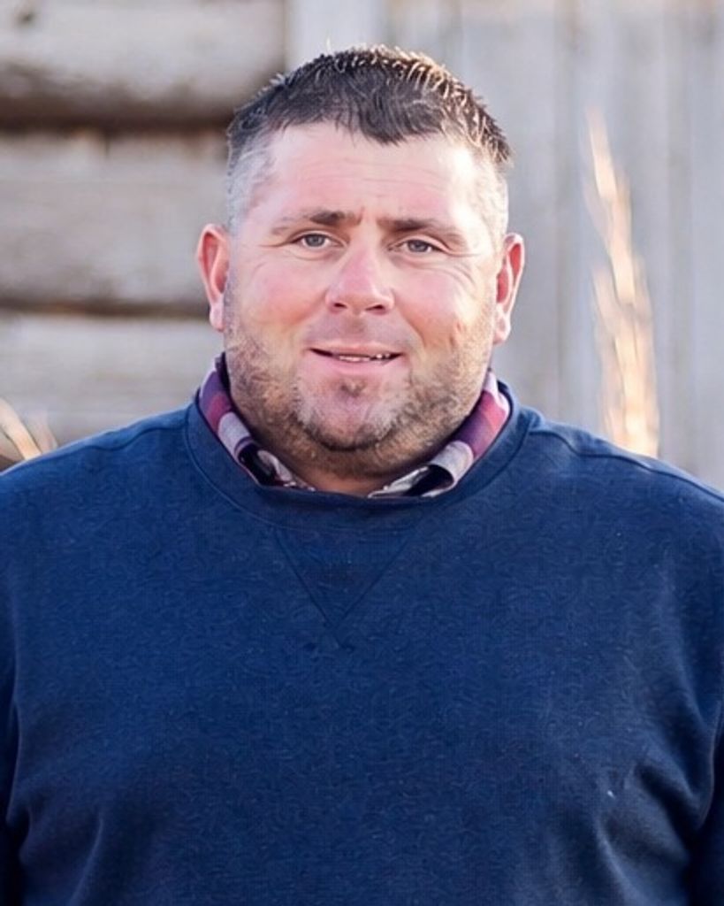 Greg Bennett Wade Profile Photo