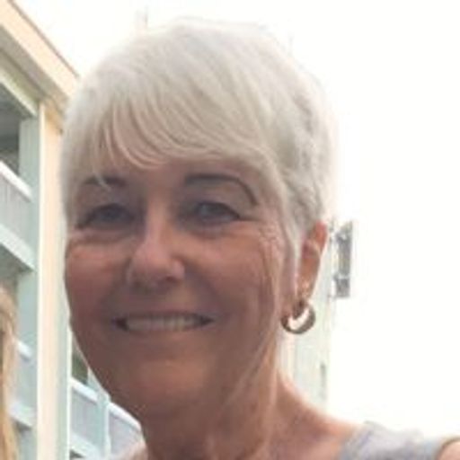 Linda Marie Perrone Profile Photo