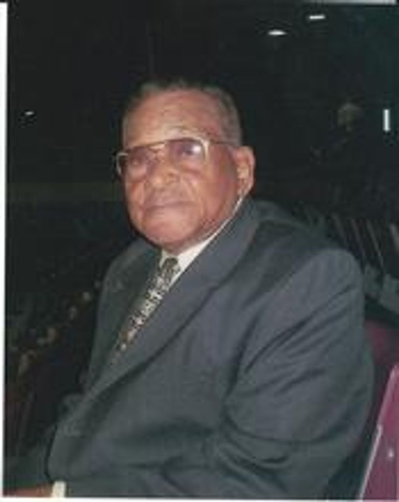 Mr. W. D. Braxton, Sr.