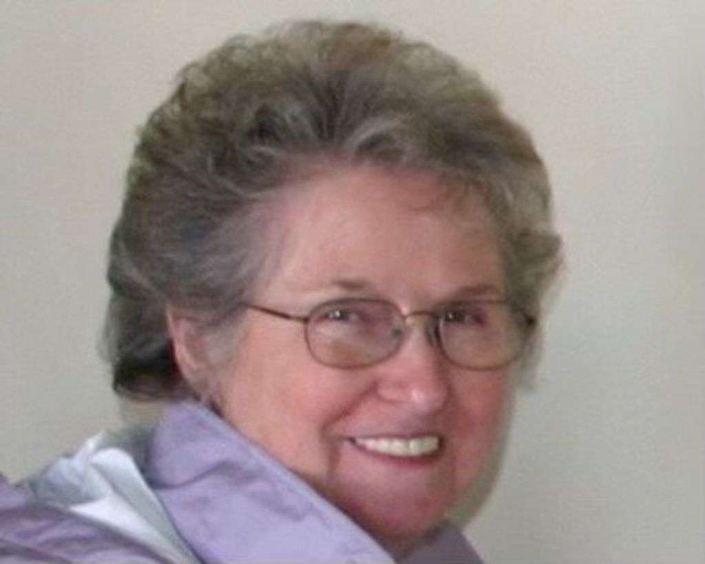 Evelyn J. Hilden Profile Photo