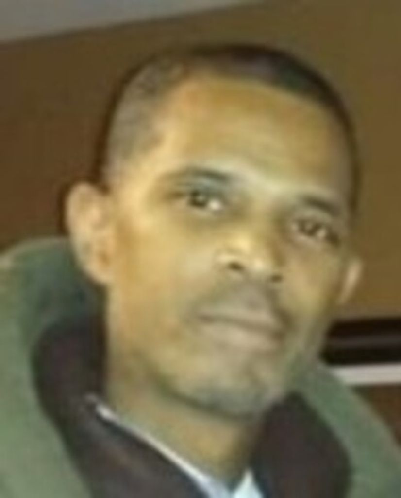 Mr. Bruce Orlando Davis Profile Photo