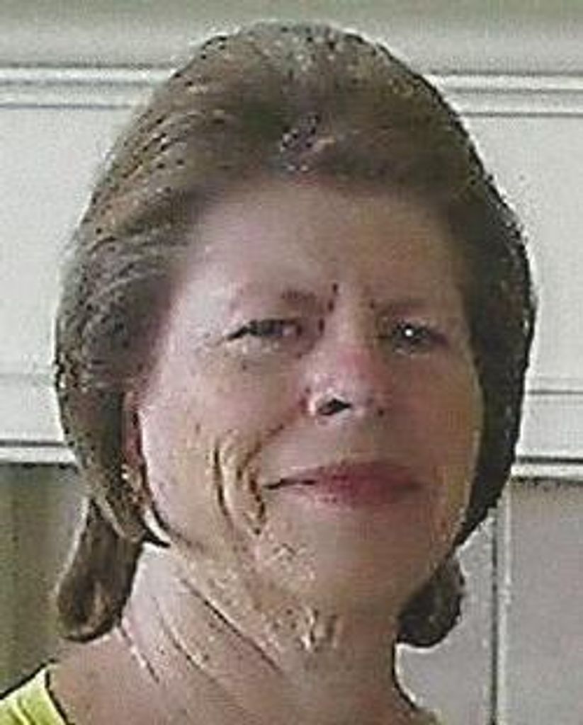 Gwendolyn "Gwen" Rose Bouza